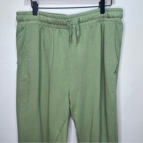 We Wore What Green Joggers Size XL - Picture 4 of 11